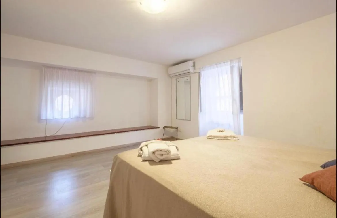 Domus Elisae Apartment Taormina Italy